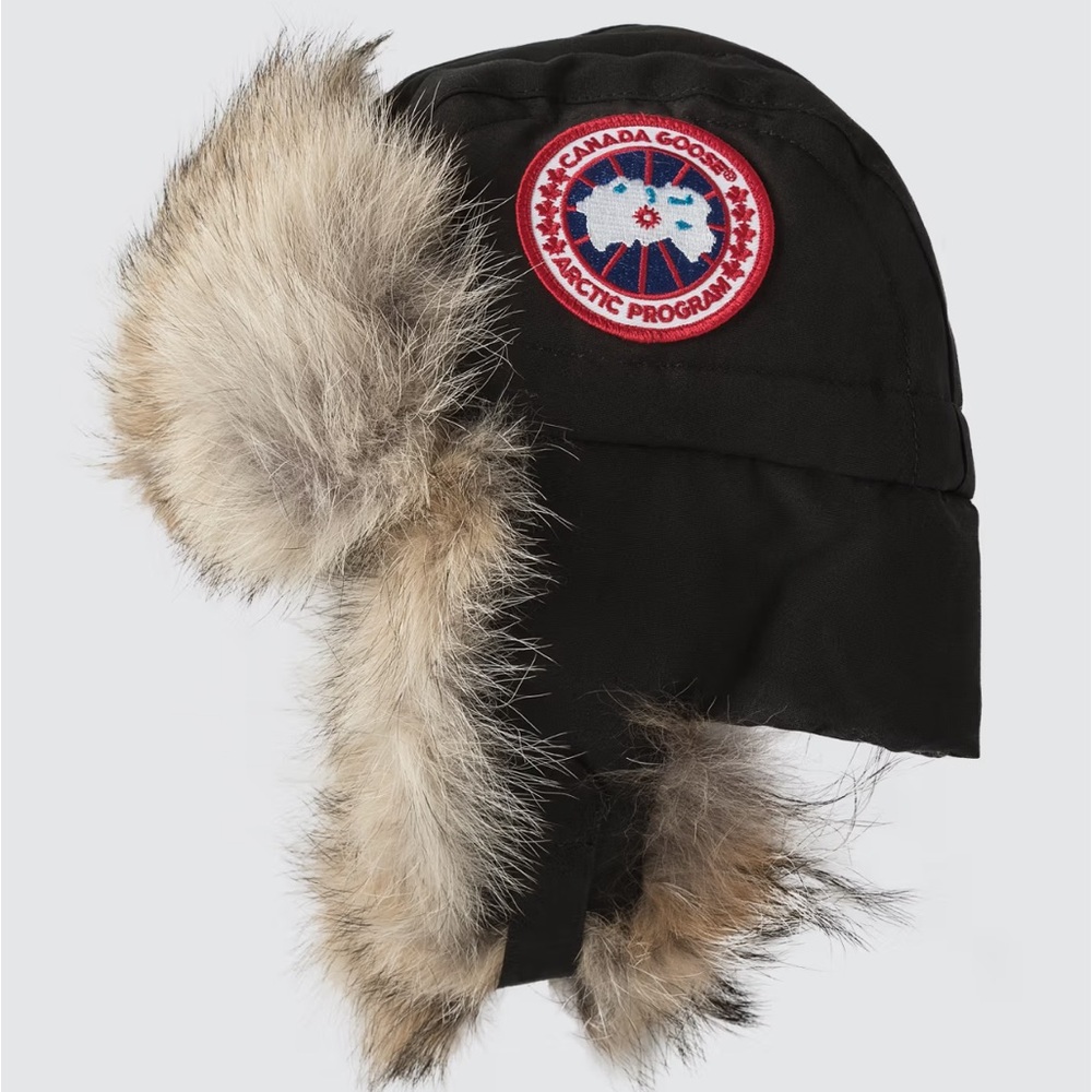 Canada Goose Black Hat with Real Fur Trim S/M